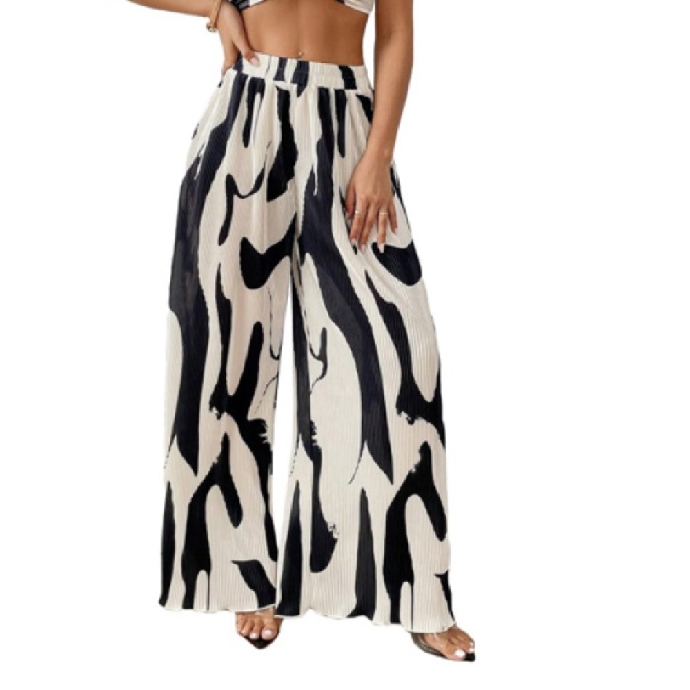 Elegant Black and White Wide-Leg Women's Pants